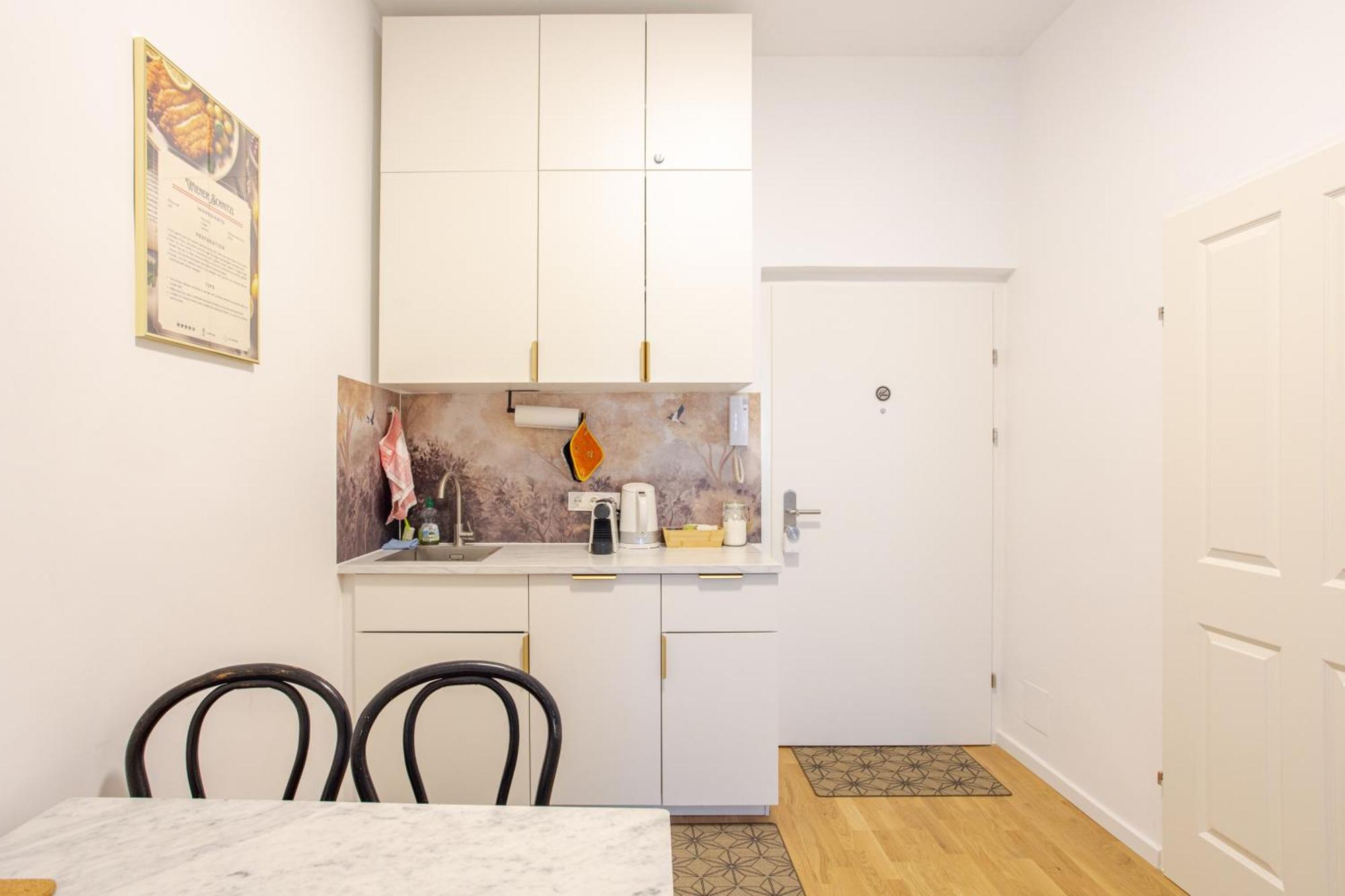 Gemuetliche Wohnung Nur 15 Minuten Ins Stadtzentrum Viena Exterior foto