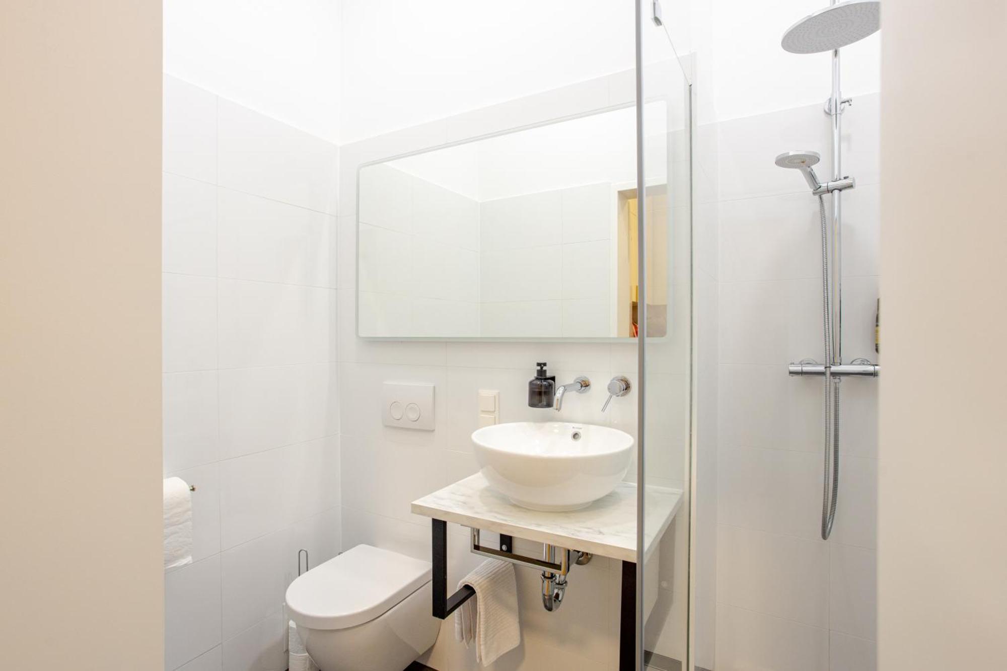 Gemuetliche Wohnung Nur 15 Minuten Ins Stadtzentrum Viena Exterior foto